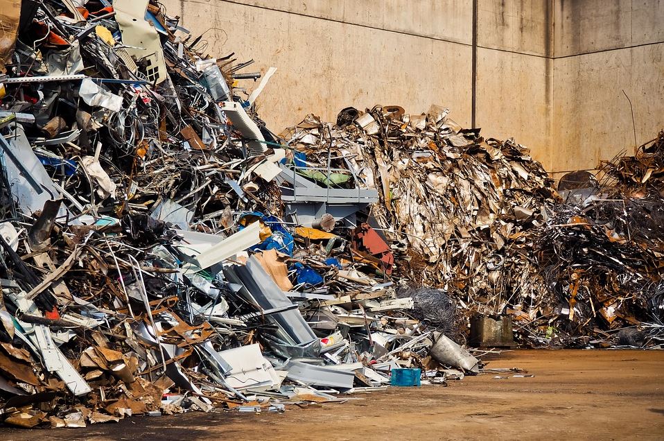 Oud ijzer recyclen: duurzaam, economisch en milieuvriendelijk Oud ijzer recyclen: duurzaam, economisch en milieuvriendelijk